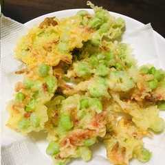 รูปของ 枝豆と干しえびのかき揚げ