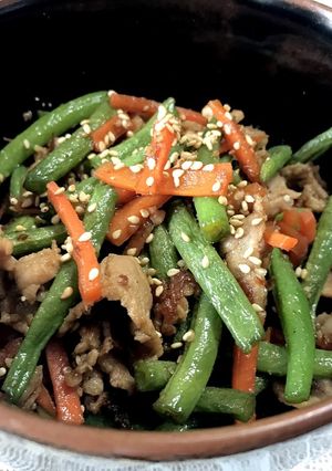 〈添えの一品〉つゆ豆と人参の炒り煮♬-レシピのメイン写真