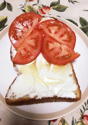 蜂蜜クリチトーストのトマトサンド-レシピのメイン写真