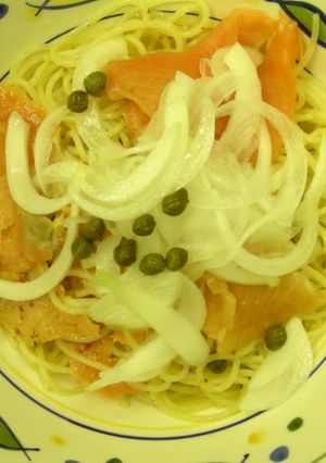 サーモンの冷たいパスタ(200円ランチ）-レシピのメイン写真