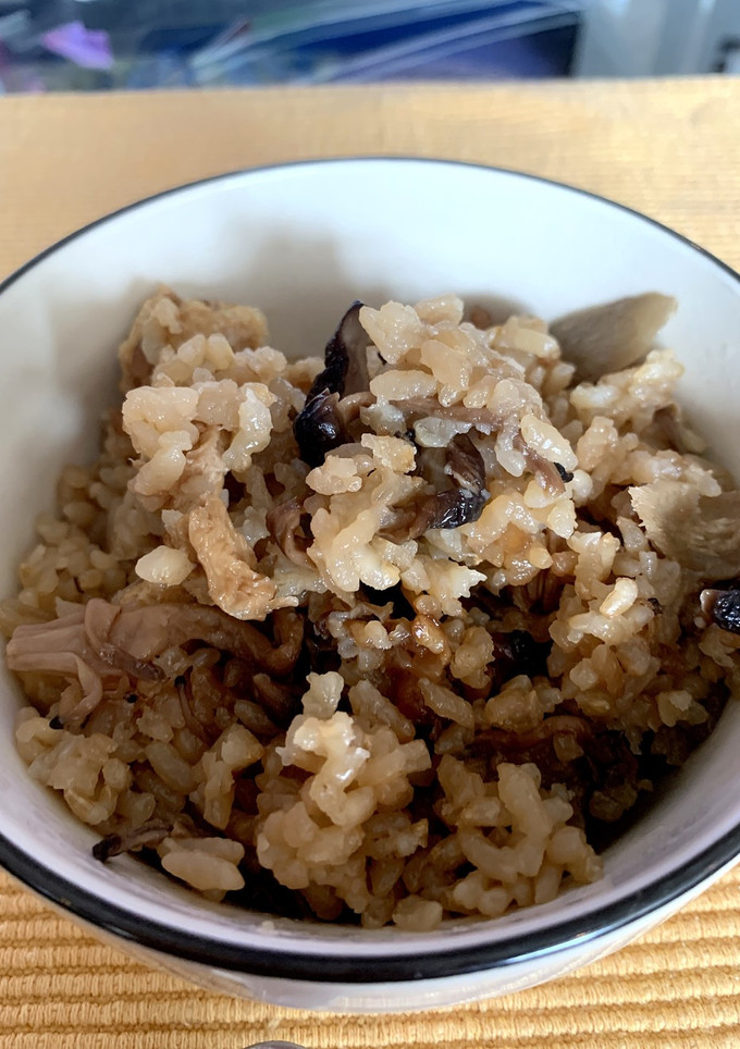 ごぼうときのこの炊き込みご飯-レシピのメイン写真