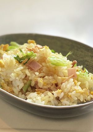 簡単！シャキシャキレタスのカレー炒飯-レシピのメイン写真