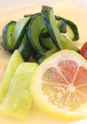 夏野菜と鶏ささみの冷製スープ-レシピのメイン写真