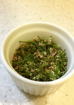 エディブル♪パクチーの花の醤油ビネガー-レシピのメイン写真