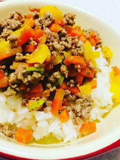 野菜たっぷり出汁そぼろ丼-レシピのメイン写真