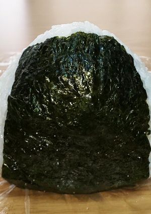 煮卵おにぎり-レシピのメイン写真