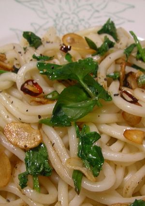 食感モチモチ★うどんペペロンチーノ-レシピのメイン写真
