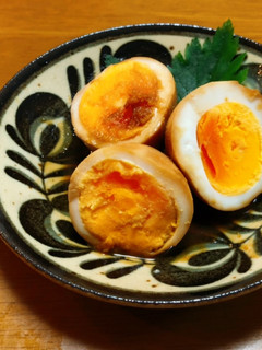 醤油 de 炒り煮卵 *☻*-レシピのメイン写真