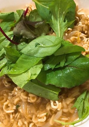 お餅でとろ〜り！？インスタントラーメン-レシピのメイン写真