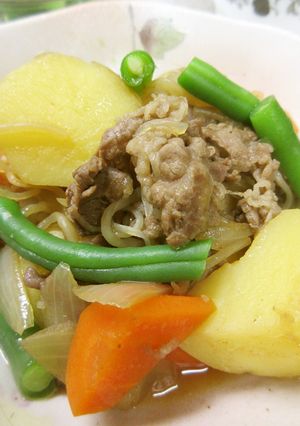 新ジャガイモで作る肉じゃが-レシピのメイン写真