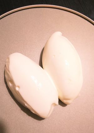 技あり！つやつや卵形の飾り用生クリーム-レシピのメイン写真
