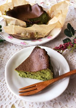 バスク風チーズケーキ♡抹茶バスチー-レシピのメイン写真