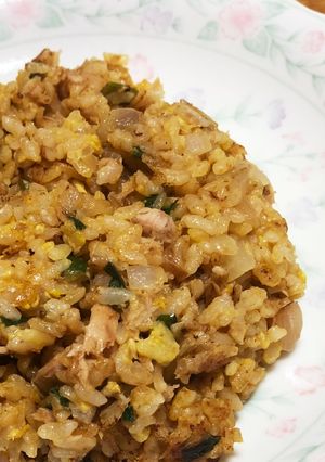 ニラと玉ねぎの焼肉のタレチャーハン-レシピのメイン写真