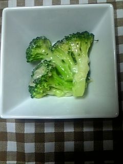 お弁当にも♪ブロッコリーのマヨチーズ焼き-レシピのメイン写真