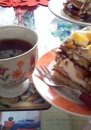 ホットケーキでなんちゃって豪華ケーキ♪-レシピのメイン写真