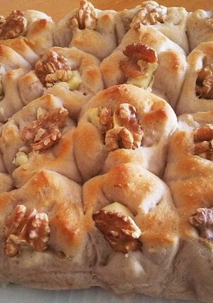 クルミとクリームチーズのちぎりパン-レシピのメイン写真
