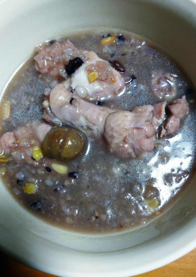 手羽元でなんちゃって参鶏湯（雑穀米入り）-レシピのメイン写真
