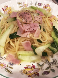 チンゲン菜とベーコンの和風ペペロンチーノ-レシピのメイン写真