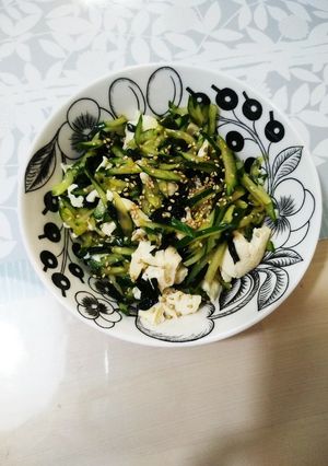 簡単！きゅうりとワカメとお豆腐のサラダ-レシピのメイン写真