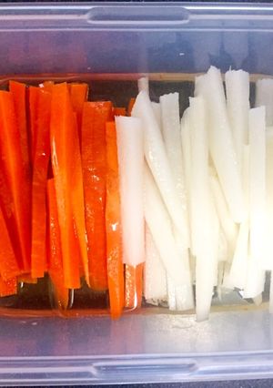 大根と人参の甘酢漬け！簡単、美味！-レシピのメイン写真