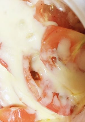 簡単おつまみチーズトマトの焼き 笑-レシピのメイン写真