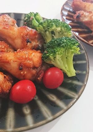 簡単焼き肉のタレで手羽元のオーブン焼き！-レシピのメイン写真
