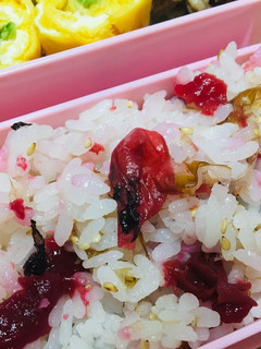 お弁当に♡梅干しとおかかの混ぜご飯-レシピのメイン写真
