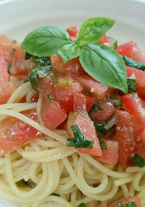 トマトとバジルのパスタ-レシピのメイン写真
