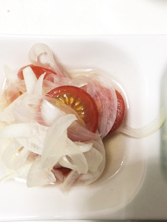 玉ねぎとトマトの洋風酢の物-レシピのメイン写真