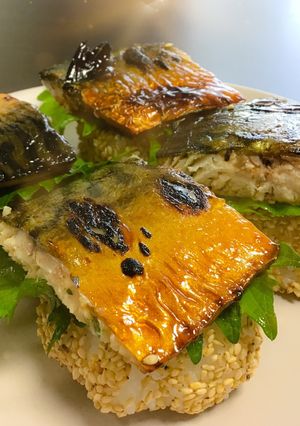 お魚食べよう！鯖のごま大葉お寿司♪-レシピのメイン写真