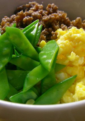 三色そぼろ丼-レシピのメイン写真