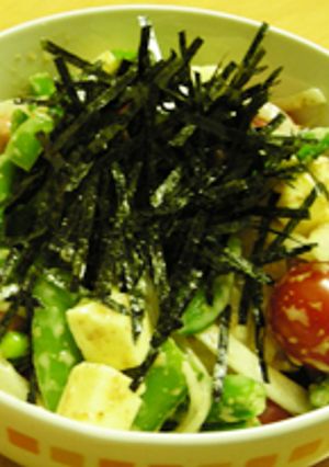 かんたん★野菜たっぷりゴマチーズサラダ-レシピのメイン写真