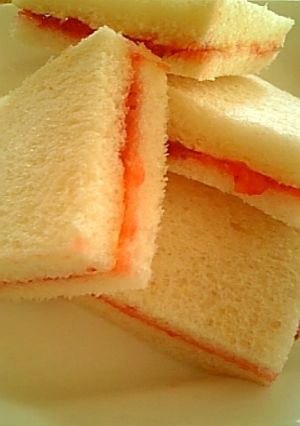 ＊いちごジャム＆バターサンド＊-レシピのメイン写真