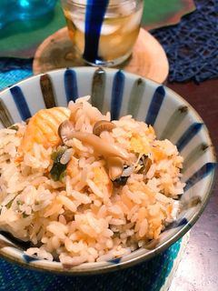 鮭としめじの炊き込みご飯-レシピのメイン写真