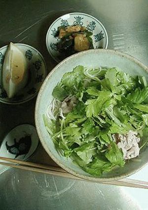 豚肉と三つ葉のフォー-レシピのメイン写真