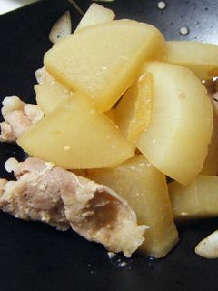 大根と豚肉の味噌煮!-レシピのメイン写真