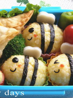 ミツバチさんのおにぎり(キャラ弁)♪-レシピのメイン写真
