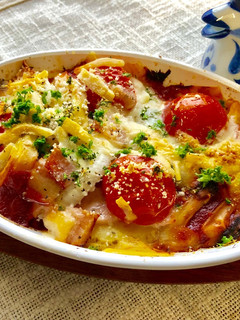 じゃが芋・玉ねぎ・トマトのチーズ焼き-レシピのメイン写真