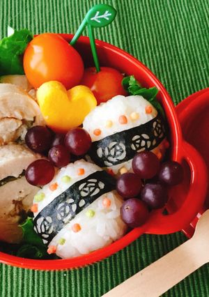 レンジで簡単！梅肉と大葉の鶏ハムレシピ-レシピのメイン写真