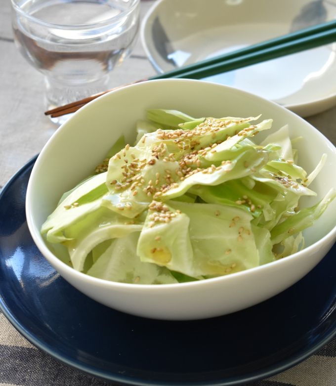 1分で完成！パリッパリッやみつきキャベツ by くつろぎの食卓