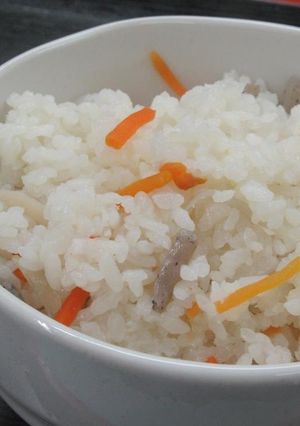 白だしで作る炊き込みご飯-レシピのメイン写真