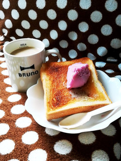 アイス乗せバタートースト-レシピのメイン写真