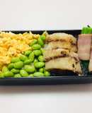 183、二色丼とレンコンの挟み揚げ弁当♡