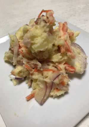 彩り野菜とベーコンのポテトサラダ-レシピのメイン写真
