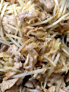 母の味! 豚肉ともやしの炒め物-レシピのメイン写真