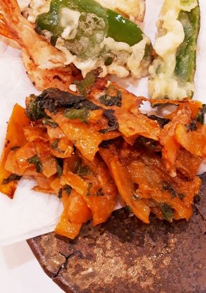 節約!簡単⭐人参の皮と大葉のかき揚げ-レシピのメイン写真