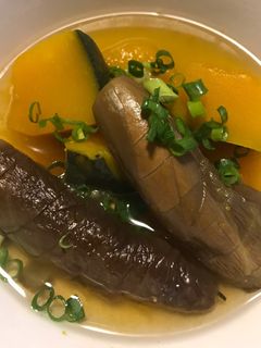 かぼちゃとなす 南瓜とナスの煮物『きのう何食べ』#104 by yahikko