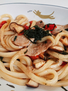 トマトと大葉の豚焼きうどん-レシピのメイン写真