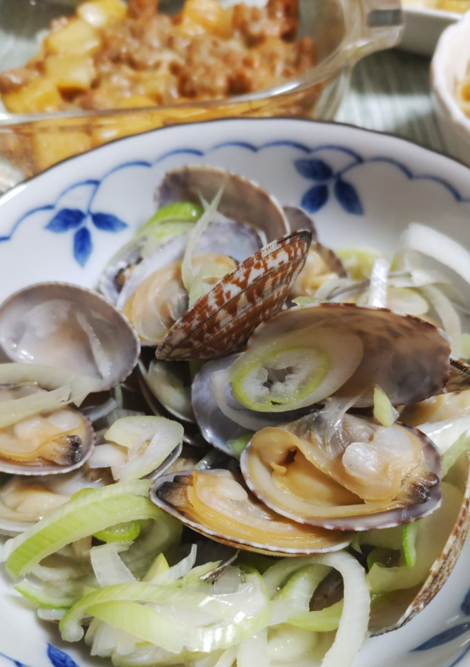 5分であさりの酒蒸し※簡単今夜のおつまみ-レシピのメイン写真