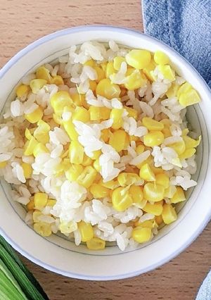出汁うま♡とうもろこしご飯-レシピのメイン写真
